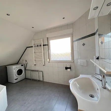 Asiatisches منزل ريفي *