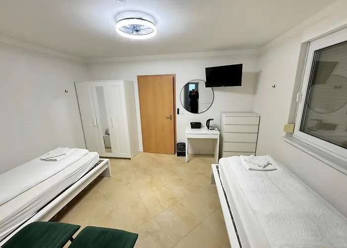 בית כפרי Asiatisches מרסבורג